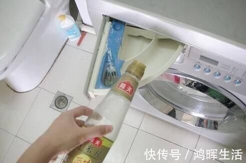 白醋|白醋加洗衣粉洗衣真的好吗？别再无知了，教你白醋洗衣服正确用法