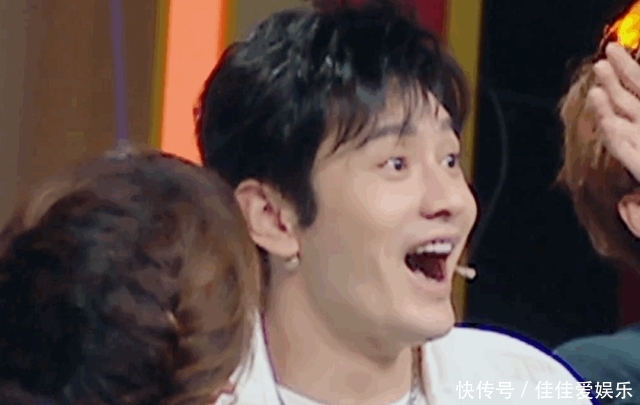 小宋 宋亚轩淋水后,王牌家族无人给拿毛巾,只有不受待见的他送上温暖