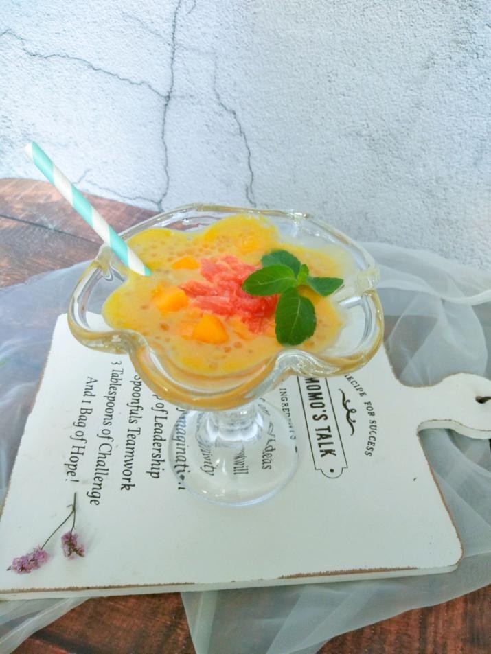 外面一杯要二十多块，自己在家做好吃还省钱，适合夏天的经典甜品