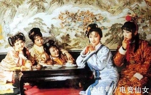 自传!《红楼梦》一书是作者的自传吗?贾府一门双公的设定,不妥吗?