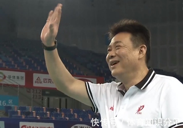 周页彤|蔡斌第一招!女排选拔2创新!周页彤3小将迎良机,林莉获最后机会