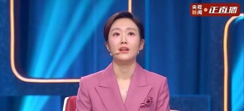 講解員|央視講解員大賽來了，王嘉寧擔(dān)任網(wǎng)絡(luò)賽段主持人，感覺還缺點(diǎn)氣場