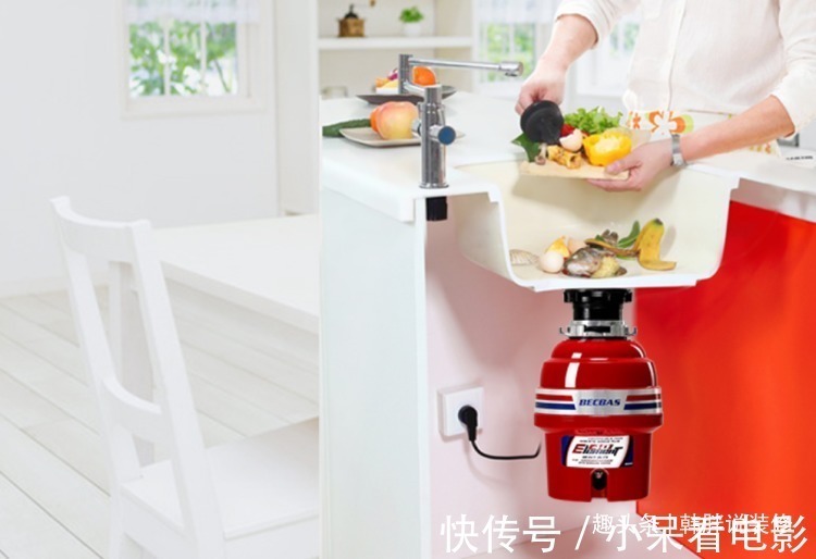 刀架|以前很流行的8种厨房用品，如今早该通通淘汰了，别舍不得丢掉