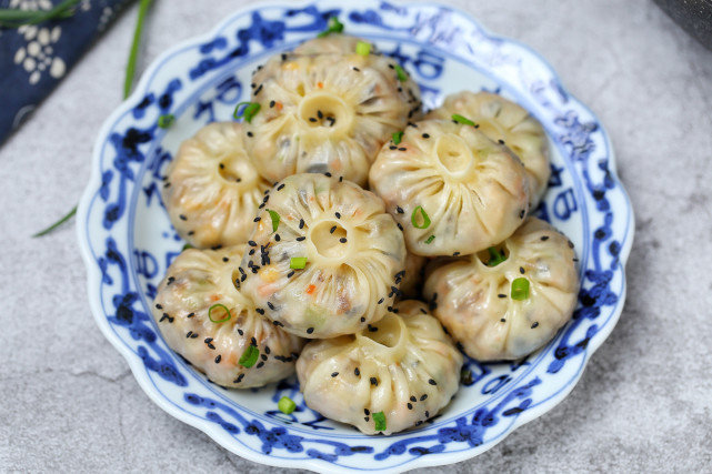 懒人生煎包做法，不发面不醒面，皮薄馅大简单快手，早餐就它了！