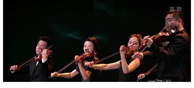 《國家寶藏·展演季》首播，形式新穎內(nèi)容獲贊，周深新歌首發(fā)