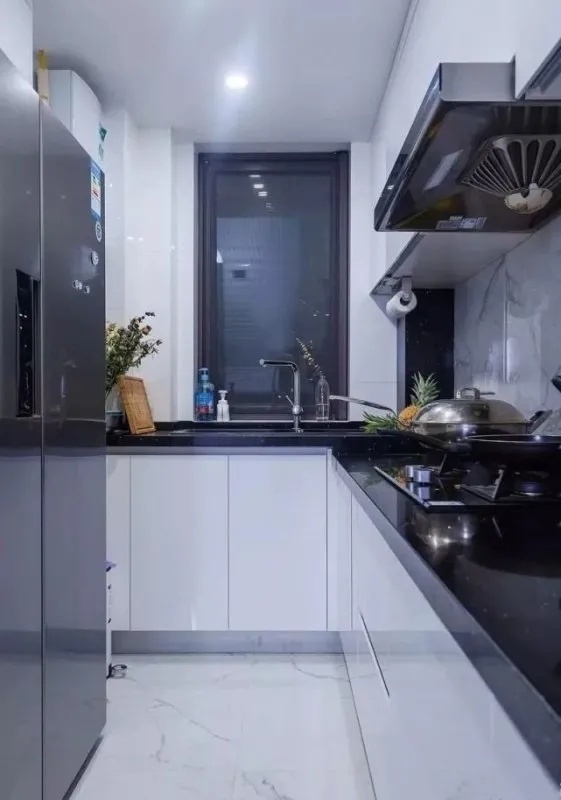 橱柜|厨房小?9款紧凑、实用又美观的小户型厨房案例,超值得借鉴