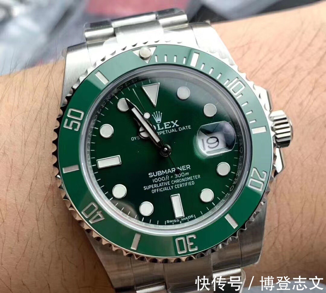 bb满大街的卡地亚蓝气球告诉你为什么这么多人选择复刻表