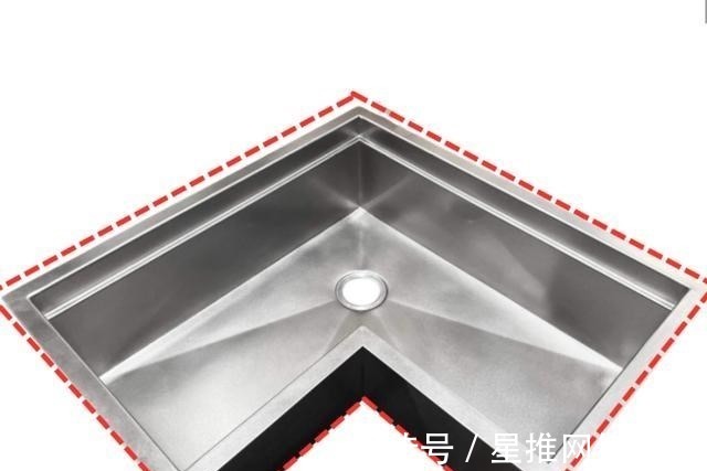 安装|学到一个厨房妙招，不规则水槽如同双槽，装岛台拐角台面充分利用