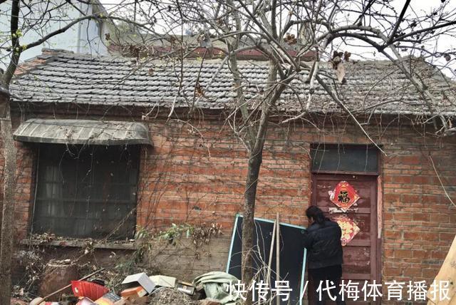 厨房|她不顾父母反对将老破平房改造,花了16W,完工后朋友来了不想走