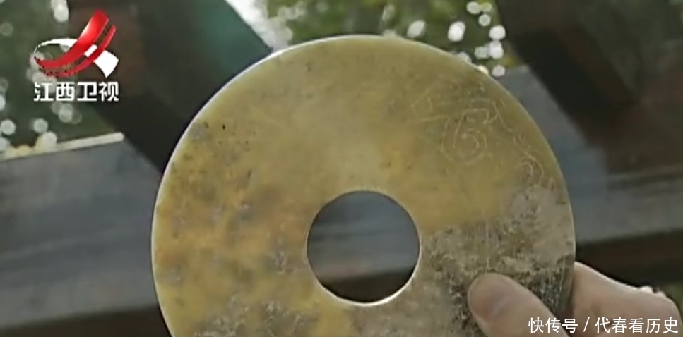 老人委托售卖千万古玉,委托人因经济纠纷,古玉反被他人扣留不还