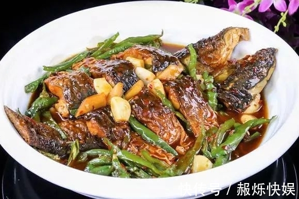 几道百吃不腻的下酒下饭菜，爽口开胃特解馋，上桌就光盘