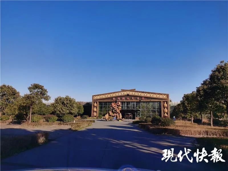 扬中市人民法院|开发商“破产清算”遭质疑!投资人:我的两千多万谁来还?