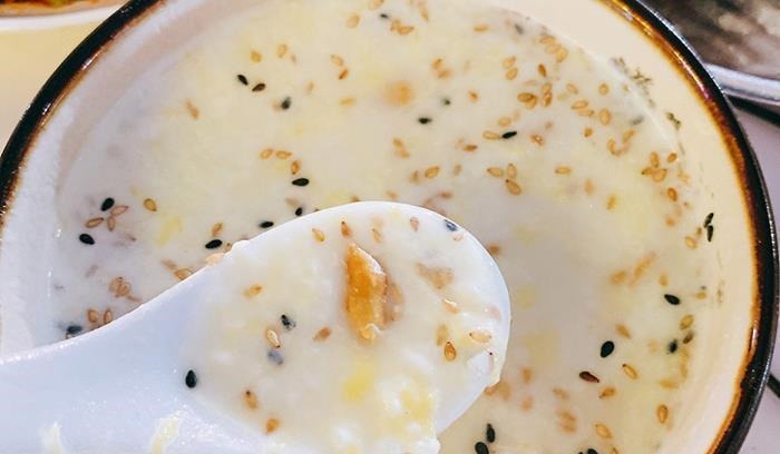 小云|产后下奶困难,宝妈每天被迫喝“下奶汤”,不仅没效还上火、便秘