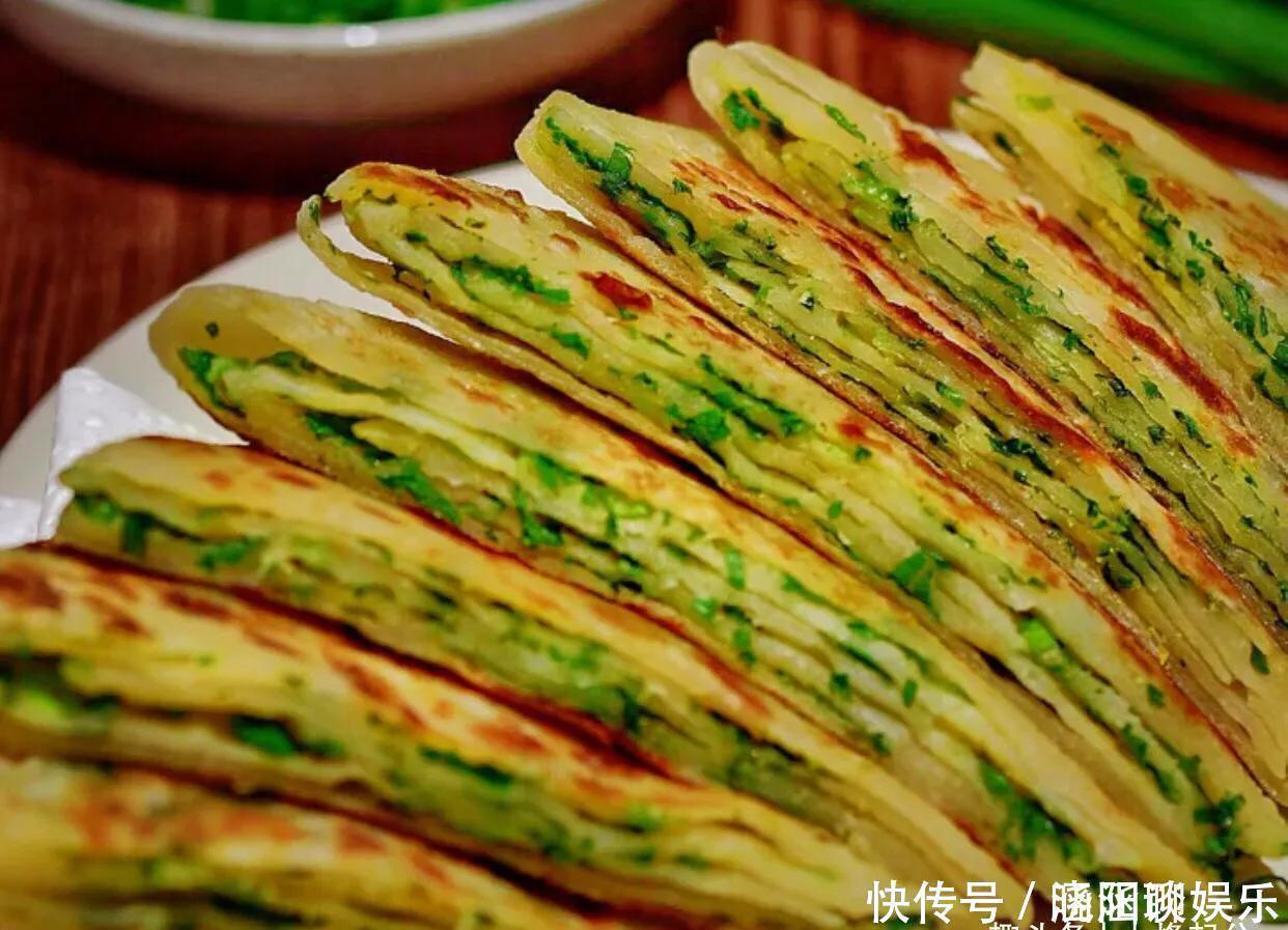 烙饼|快手鲜香韭菜盒子,不发面不用饺子皮,隔几天都不硬,放凉更好吃