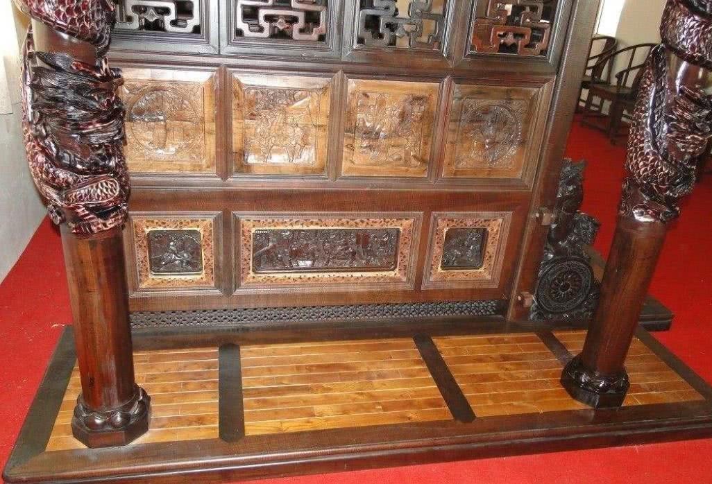 清朝|男子展出清朝“龙床”，价值5个亿，专家：建议上交