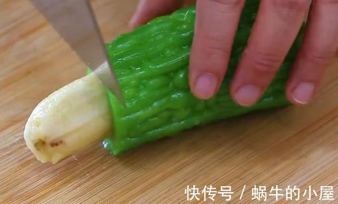 香气|苦瓜你没吃过的新吃法,香甜软糯,夹杂着淡淡的苦瓜香气,了解下