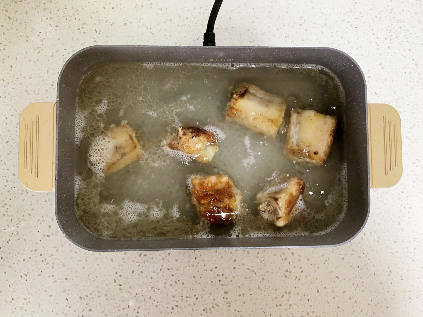 最近我家这汤可火了,午餐煲一锅汤汁都不剩,低脂好喝又营养,赞