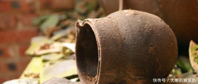 东西|老人说“东西三不借、借了家准败”,指哪三样看看是否借出过