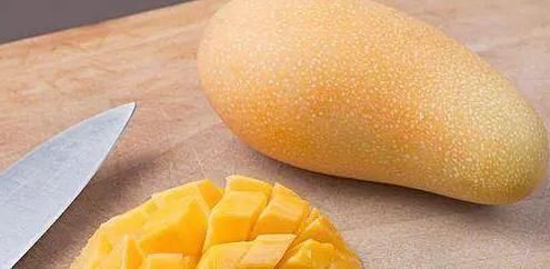 山刺玫|50岁女子，不吸烟喝酒，查出乳腺癌，提醒：2件事女性最好少做