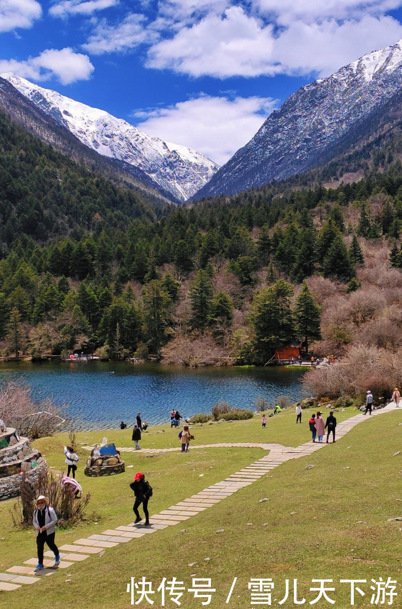 景区|川西最大高山湖泊，成都3小时刹拢