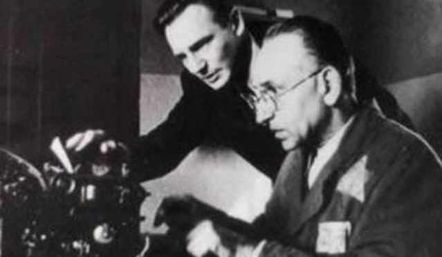 上级|外国汉语专家监听我军电报,30天后向上级汇报:他们不讲中国话