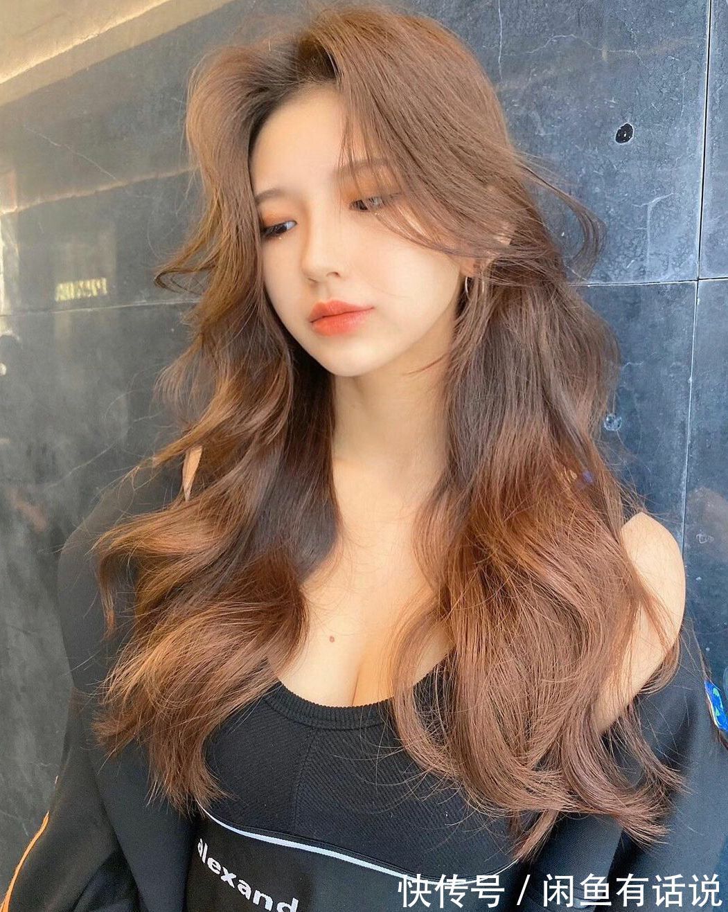 泡面卷 女人不到160尽量少留这4种发型,显矮还拖累气质,特别是第2种