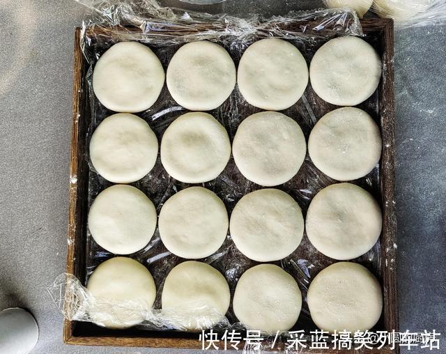 开水|炸油糕的家常做法,掌握好三点,不破皮不露馅,外酥里软,真香