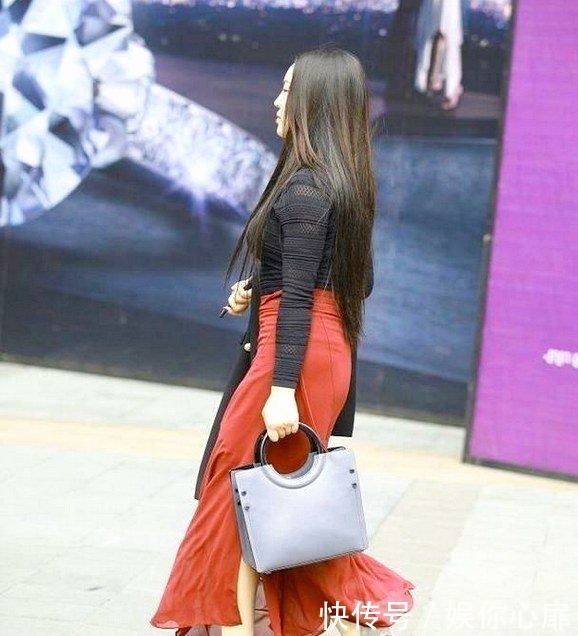 开钗|时髦性感的开钗裙,身材高挑很适合