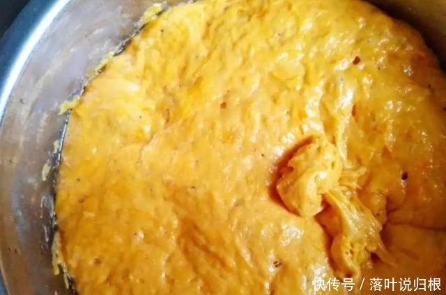 粗粮细做,快速早餐手不沾面南瓜饼,10分钟搞定!