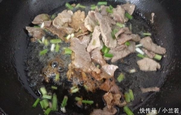 别再吃钙片了,吃再多也不及“它”,每天1勺,腰好腿好容颜不老