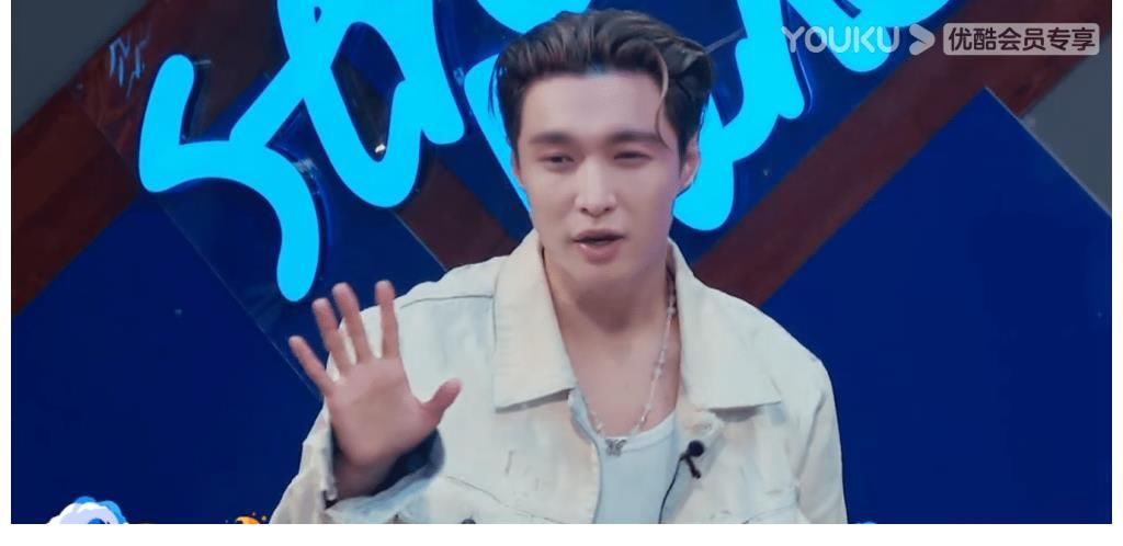 劉憲華|《街舞4》其他三位隊長的“回憶殺”太過久遠，一博只能默默微笑