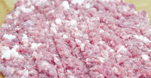  白菜|饺子馆不外传的白菜猪肉馅做法，不腥，不腻，鲜嫩多汁真好吃