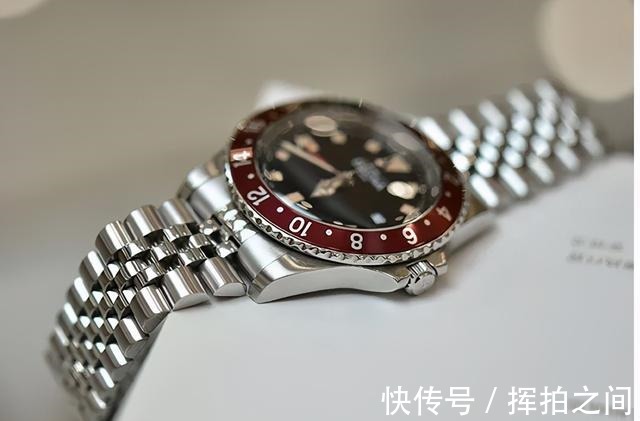 瑞表 不到3000就能买到的帝舵小红花同款,到底有多好看