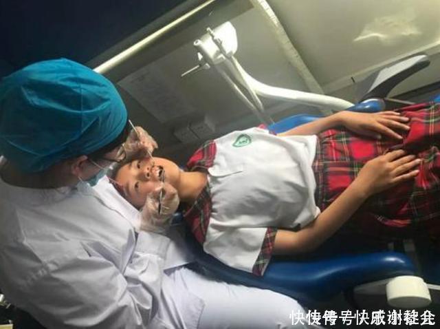小米|3岁孩子满口蛀牙，妈妈却毫不在意说等换牙就好，医生怒斥无知