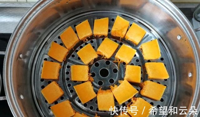 笼屉|南瓜记得要这么做,小孩子肯定喜欢,吃到停不下来!