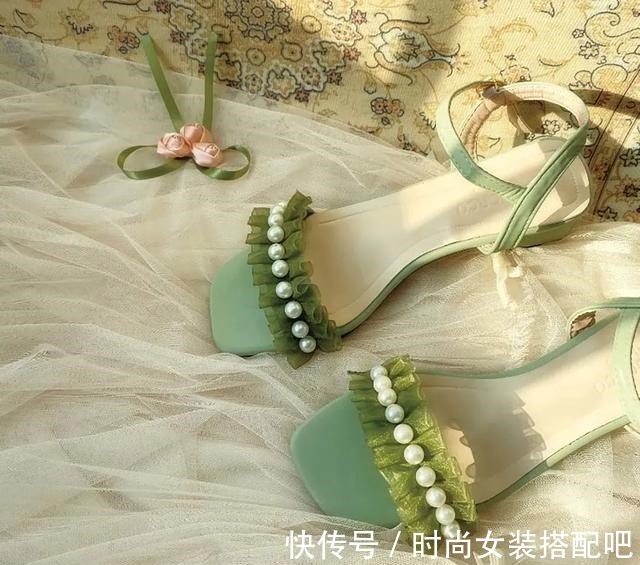 方头 今年夏天,好看的凉鞋长这样!今年夏天,好看的凉鞋长这样!