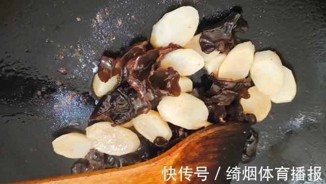 糖尿病人|这道菜营养又美味、做法还简单，最适合秋冬季节吃
