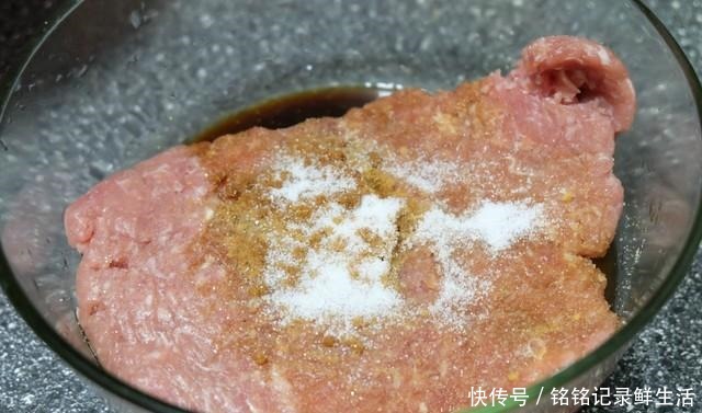 好吃|最近最爱这个馅的饺子,又香又软营养好吃,自己做的最美味