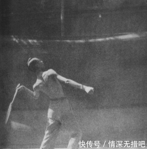 尽显|末代皇帝溥仪生活照：骑自行车摔跤，和泰戈尔合影尽显高贵！