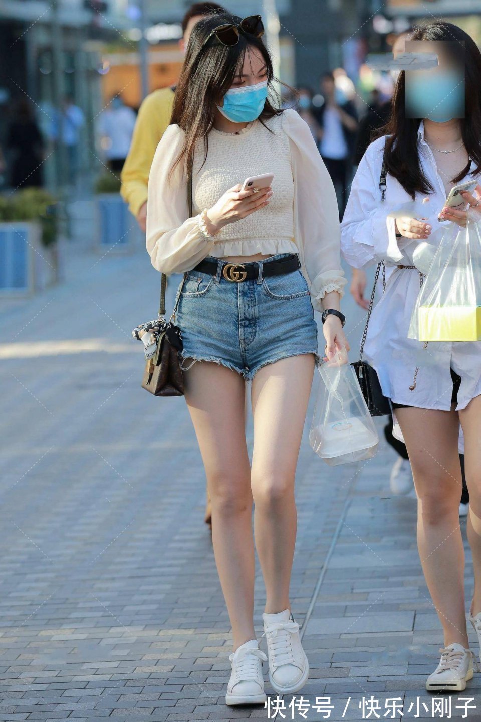 穿搭|可爱的微胖小姐姐,好看的穿搭,显得很时尚