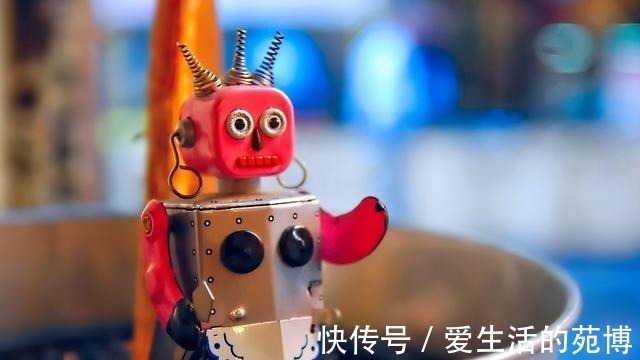 天蝎座|智商太高,因此很难真正快乐的三大星座,没人理解,注定承受孤独