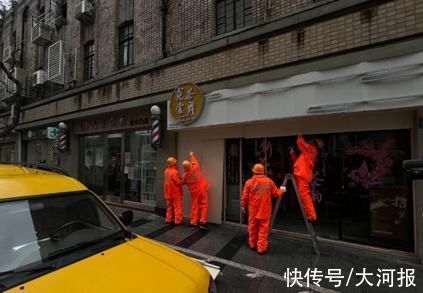 中风险|“全国最小中风险区”恢复营业成网红店:次密接者专程赶来打卡