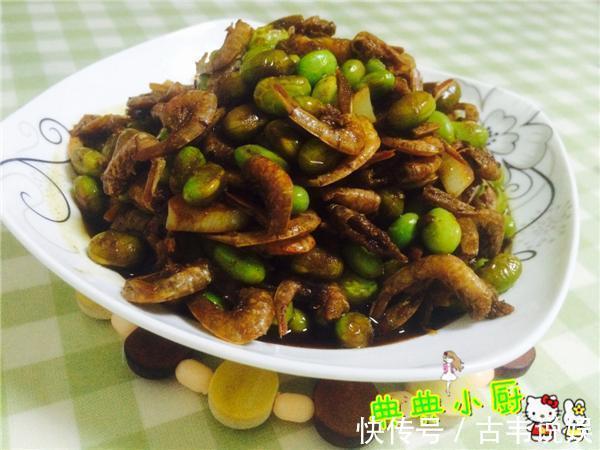 干虾做法，百吃不厌，我隔三差五做一次，鲜香嫩滑，吃完还想吃