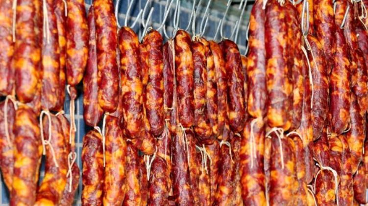 灌香肠的配方告诉你,爱吃的人快收藏,味道好没腥味,醇厚浓郁