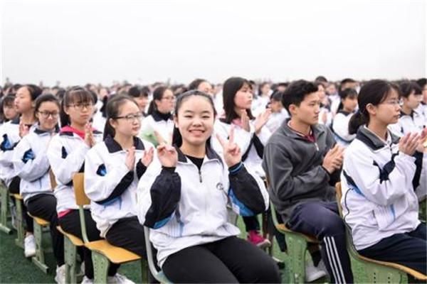 细节|中考复习，初三学生提升成绩，要抓效率，学会做题技巧，钻研细节