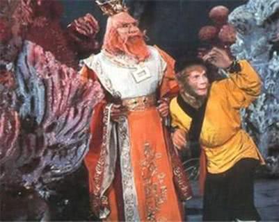 孙悟空|为何径河龙王惨死,东海龙王私自降雨却没事?官场禁忌谁都不能碰