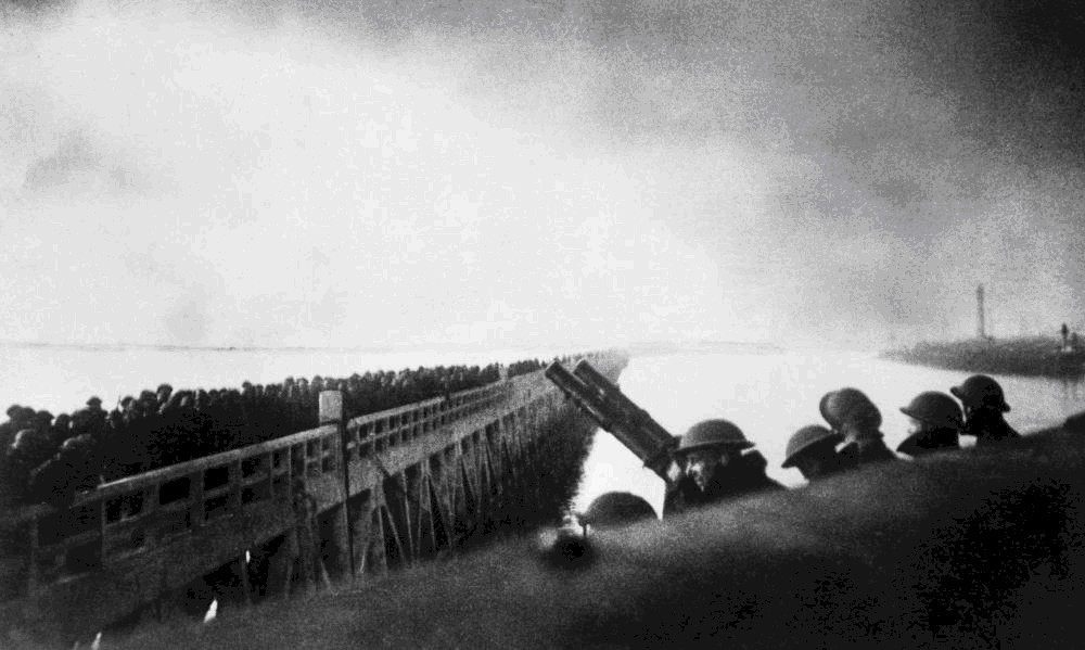 海滩|“我们将在海滩作战!”:黑白历史照片纪念敦刻尔克大撤退80周年