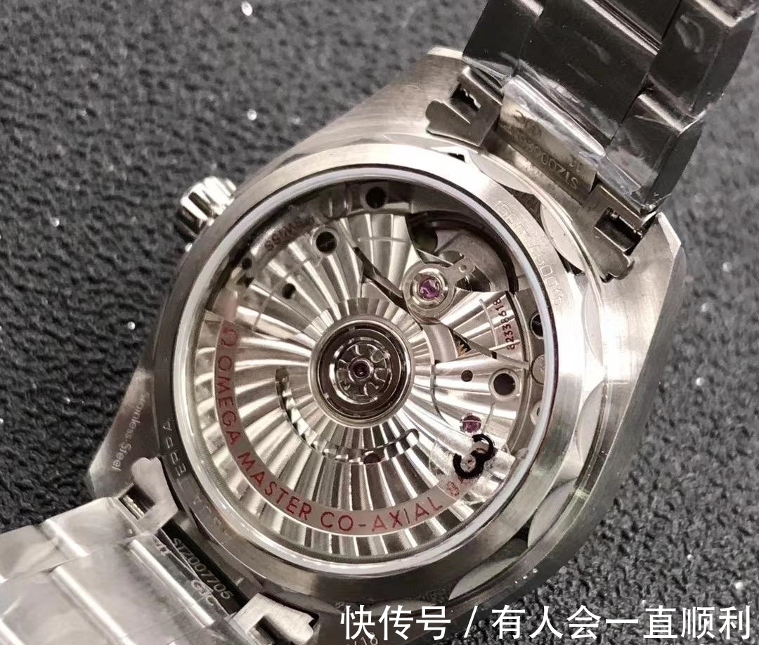 品鉴|「8800机芯」VS厂欧米茄海马150米女款复刻表品鉴！