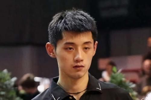 短信|金晨一条短信拒绝张继科,换精致肤白男嘉宾,张继科做错了什么?