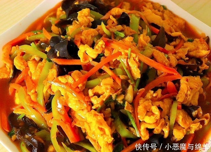 饭量|鸡蛋换种做法比肉香,平时半碗饭量,现在吃两碗,汤汁儿是关键